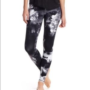 Alo Yoga Tie Die Leggings - Size S - Like New!